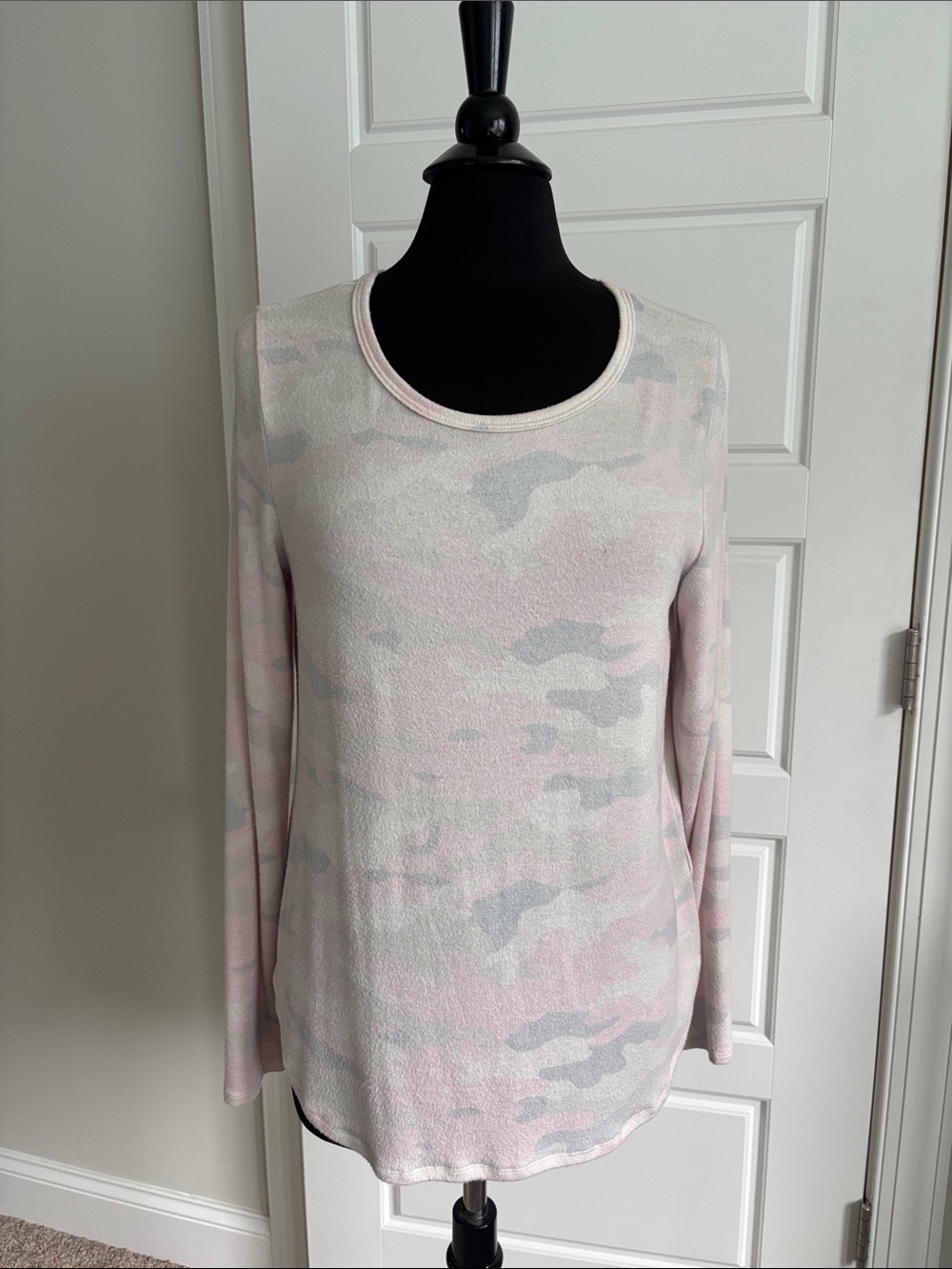 Old Navy Pink & Gray Camo Long-Sleeve Tee